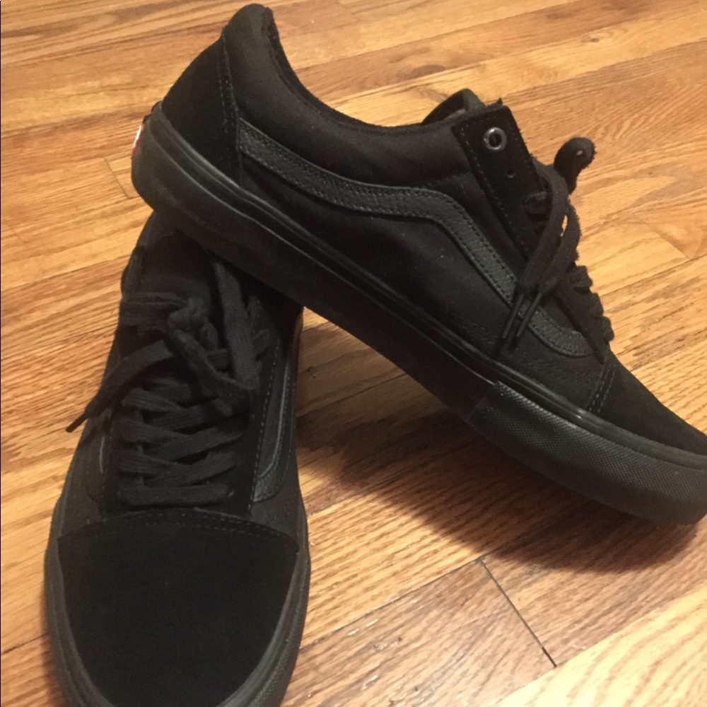 Black Vans men shoes!